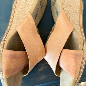 Clarks Tan Leather Comfort Sandals